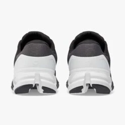 'On Running' Men's Cloudflyer 4 - Black / White 9 'On Running' Men's Cloudflyer 4 - Black / White -Sports Footwear Shop 71.98677 cloudflyer 4 fw22 black white m g5 1024x1024@2x